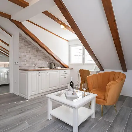 Rooms&apartments Tomic * Ston