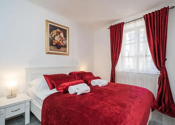 公寓 Rooms&apartments Tomic *
