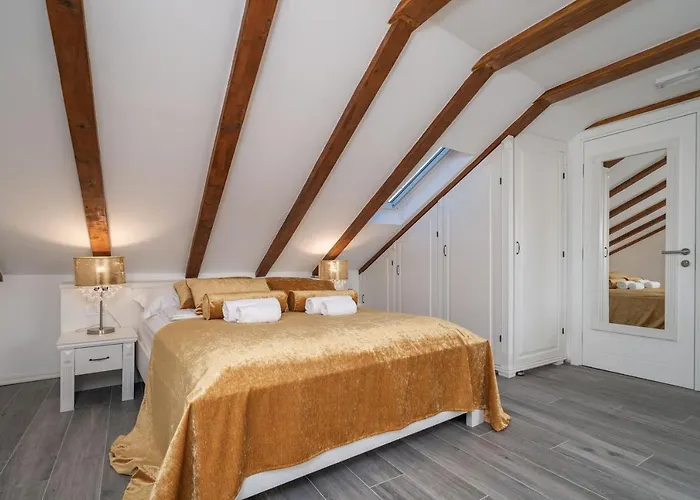 Rooms&apartments Tomic *