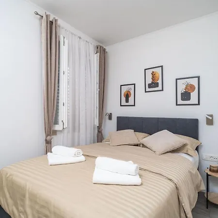 شقة Rooms&apartments Tomic ستون