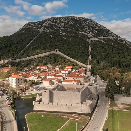 Apartament Rooms&apartments Tomić