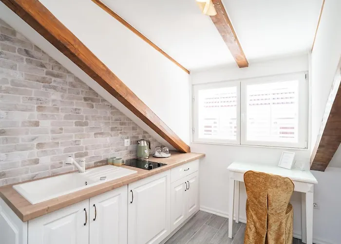 Lejlighed Rooms&apartments Tomic